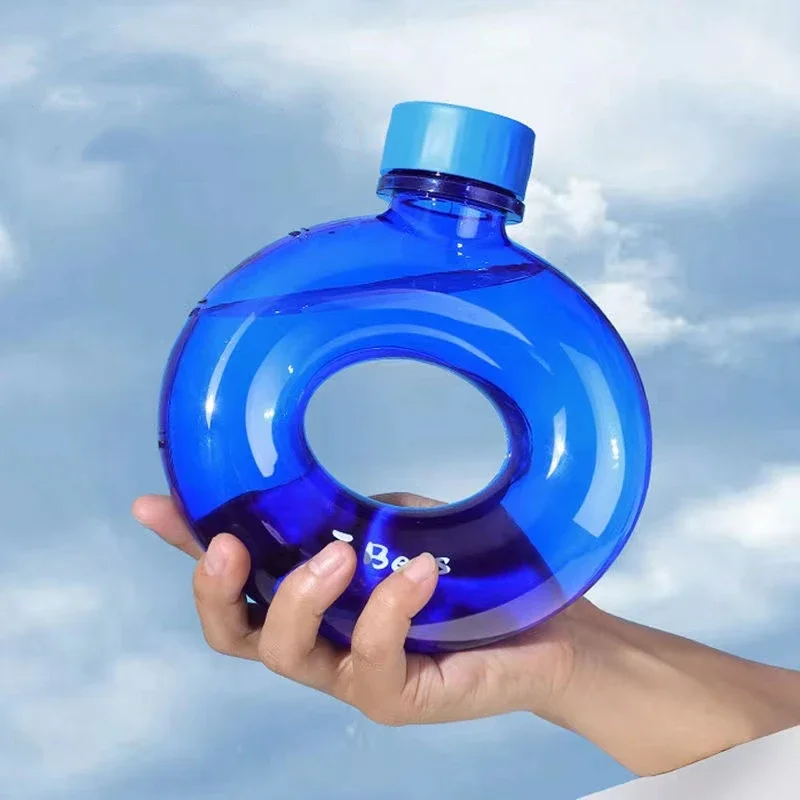 Sports Water Bottle Donut Shaped Cute Water Bottle Ring Outdoor Travel Drink Cup Portable Strappy Leak-proof PC Water Cup