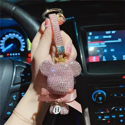 Fashion Full Rhinestone Big bBear Car Key Chain Cute Doll Creative Name Letters to Develop Bag Pendants.