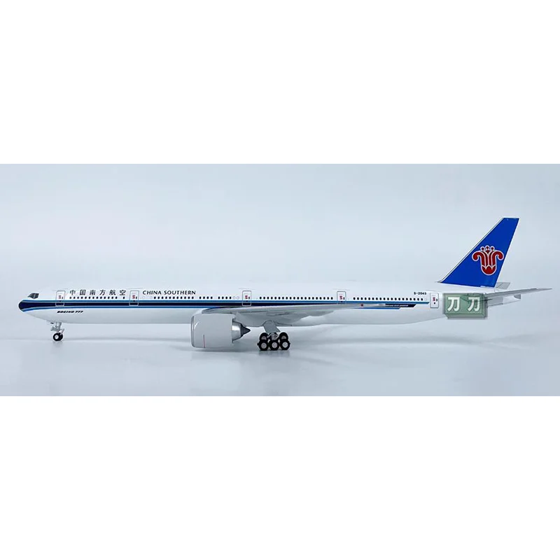 Druckguss-Maßstab 1/400 China Southern Airlines B777-300ER Flugzeug B-2049 Legierungsmodellsammlung Dekoration Zufällige Codierung