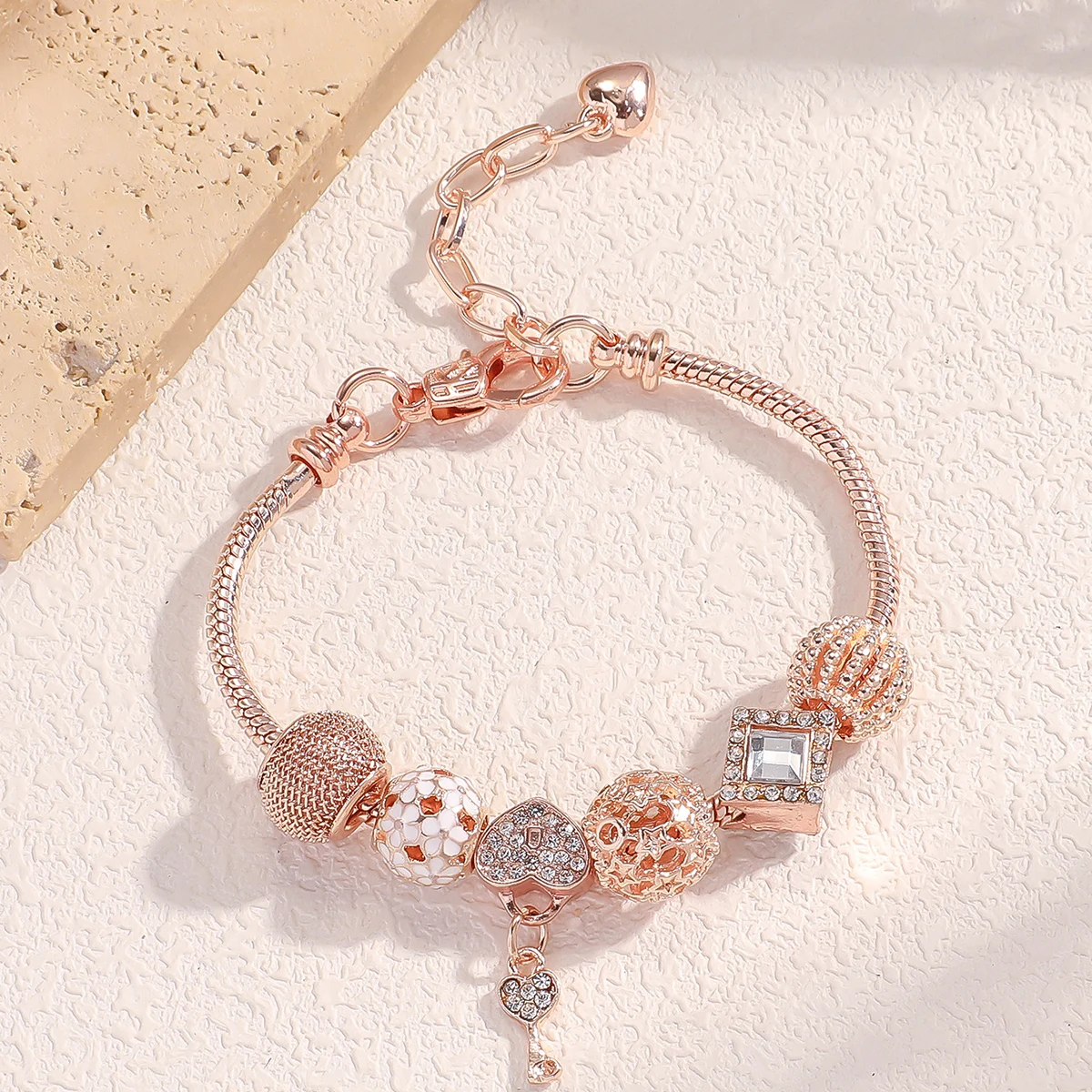 1PC Women's Fashion Pan Family Multi Element Beaded Key Bracelet Date Travel Banquet Party Holiday Dressing Gift