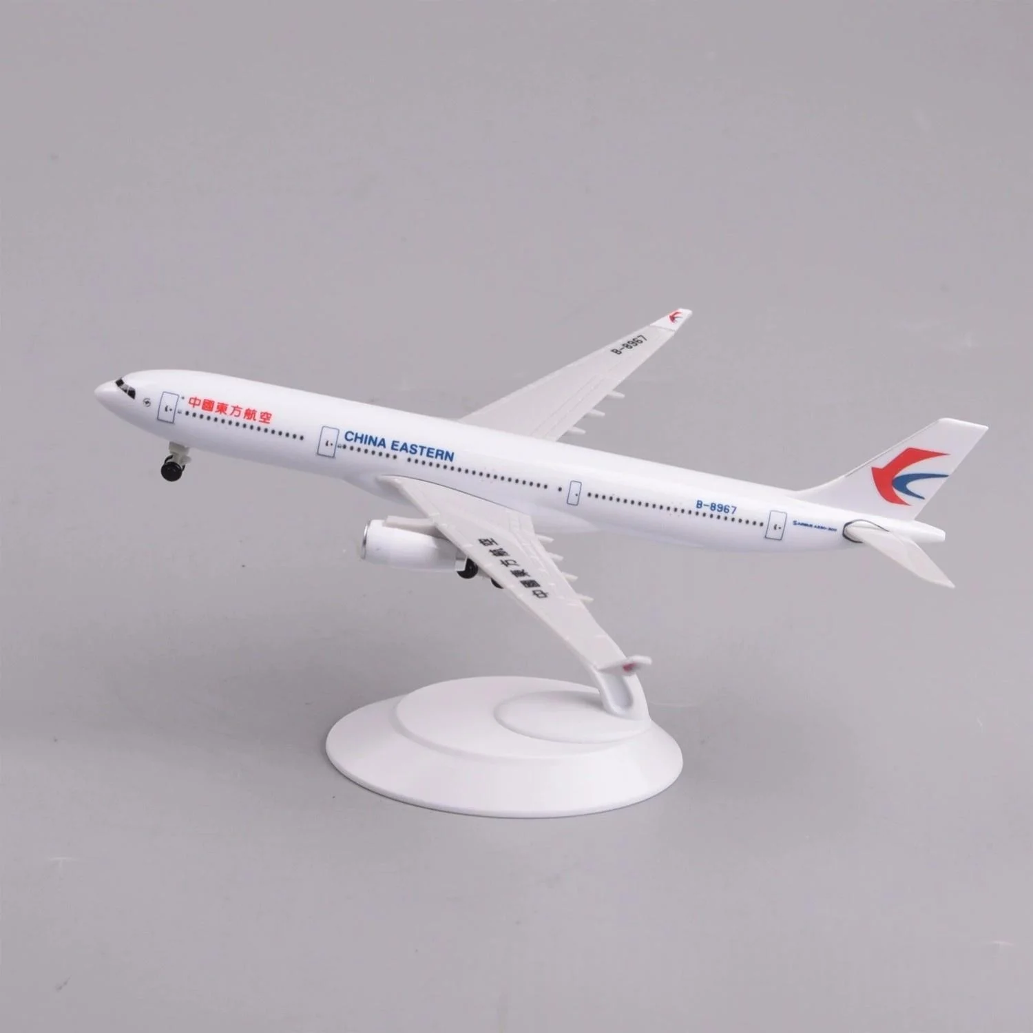 A330 China Eastern Airlines ABS Air bus 20cm Scale Aircraft  Adults Fun Collectible Miniatures Airplane Model Gift Displays