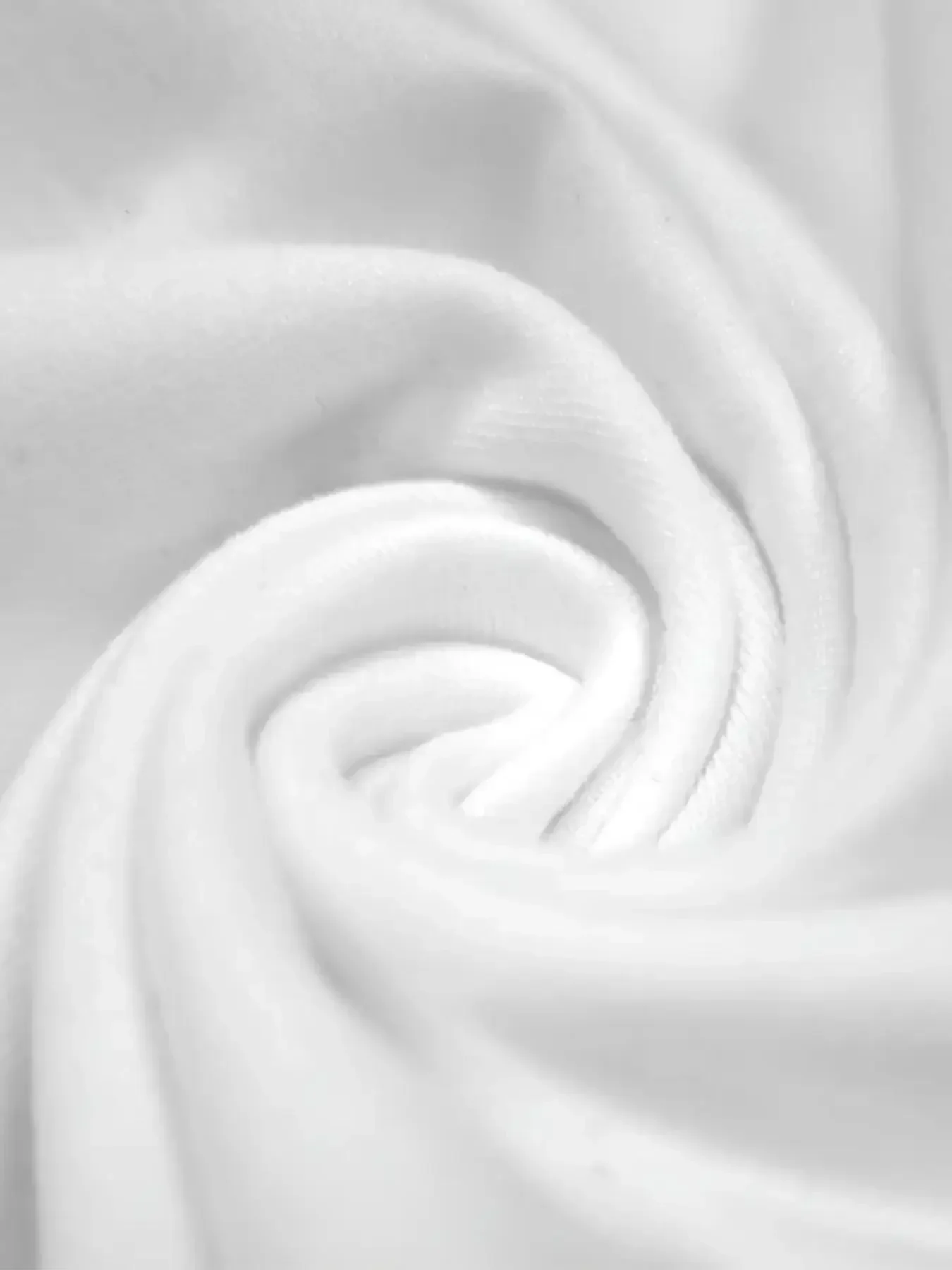 "Y2K wit poloshirt: tijdloze Y2K-esthetiek"