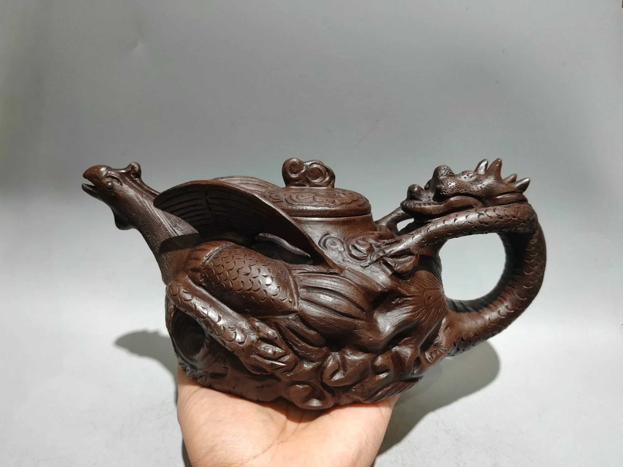Old Chinese Handicraft Enameled YiXing Zisha (red stoneware) Teapot,In the seventh year of the Shunzhi era of the Qing Dynasty,