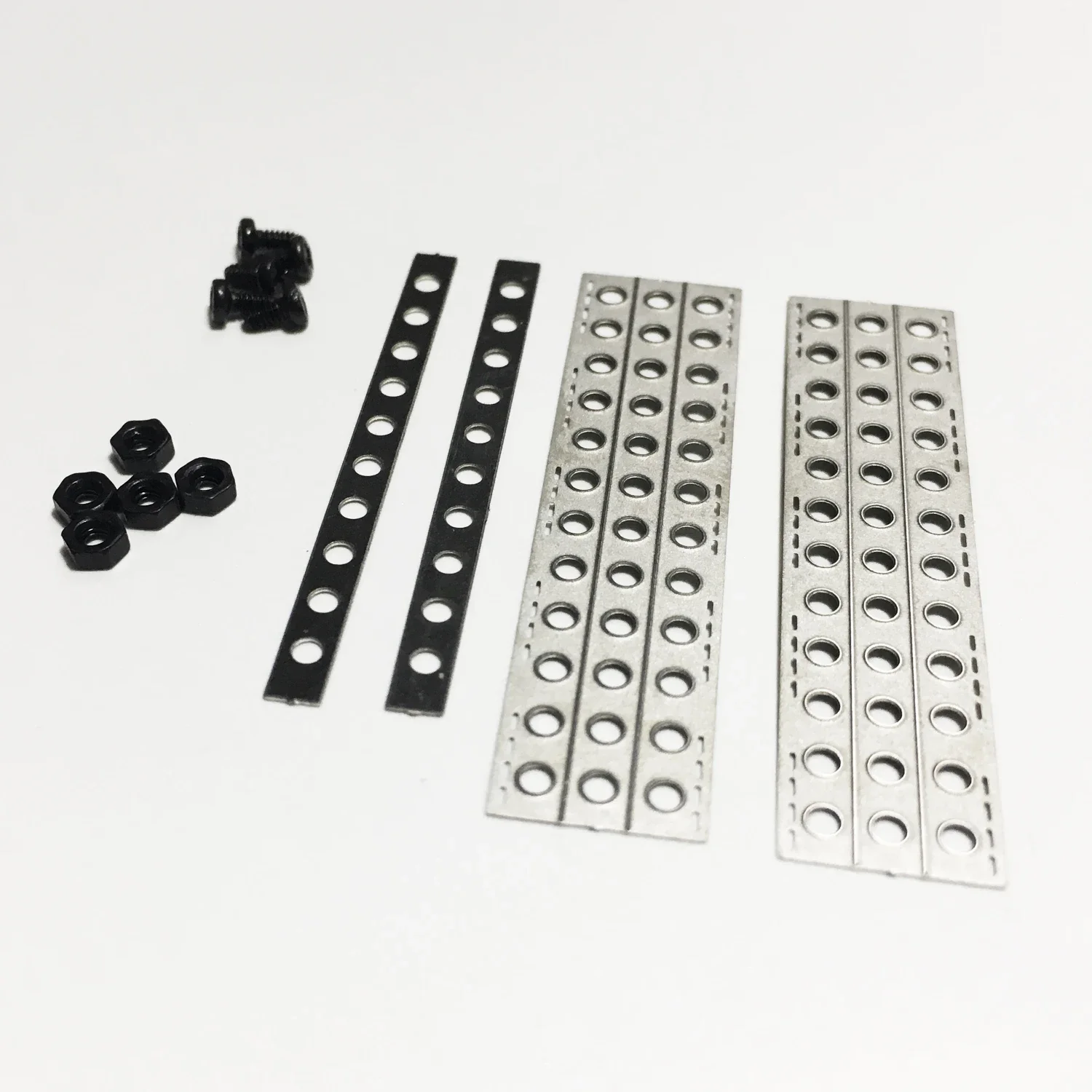 Metal Anti-trapping Anti-sand Sand Board For Orlandoo Hunt 1:24 1:32 1:35 Off-road Climbing Model Mood Piece