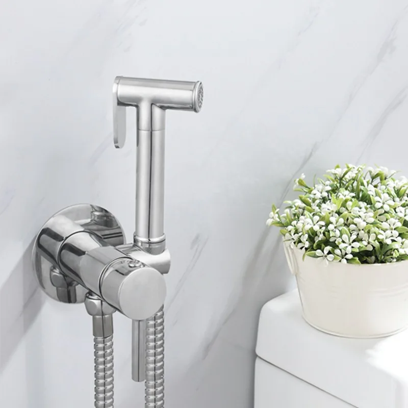 Upgrade Your Bathroom Decor and Hygiene with the All-Copper Bidet Sprayer Set - Perfect for Home and Hotel Use