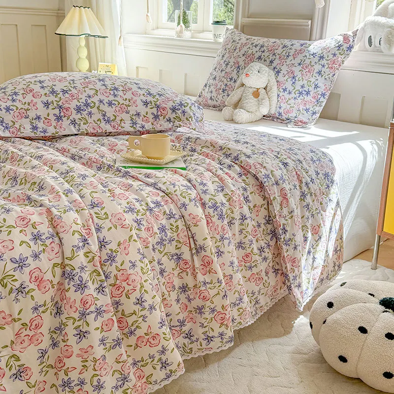 Summer Cool Quilt Comfor Quilt and Pillowcase Pastoral Floral Summer Household Yarn Lace Soft Quilt For Bed Washable Bedding