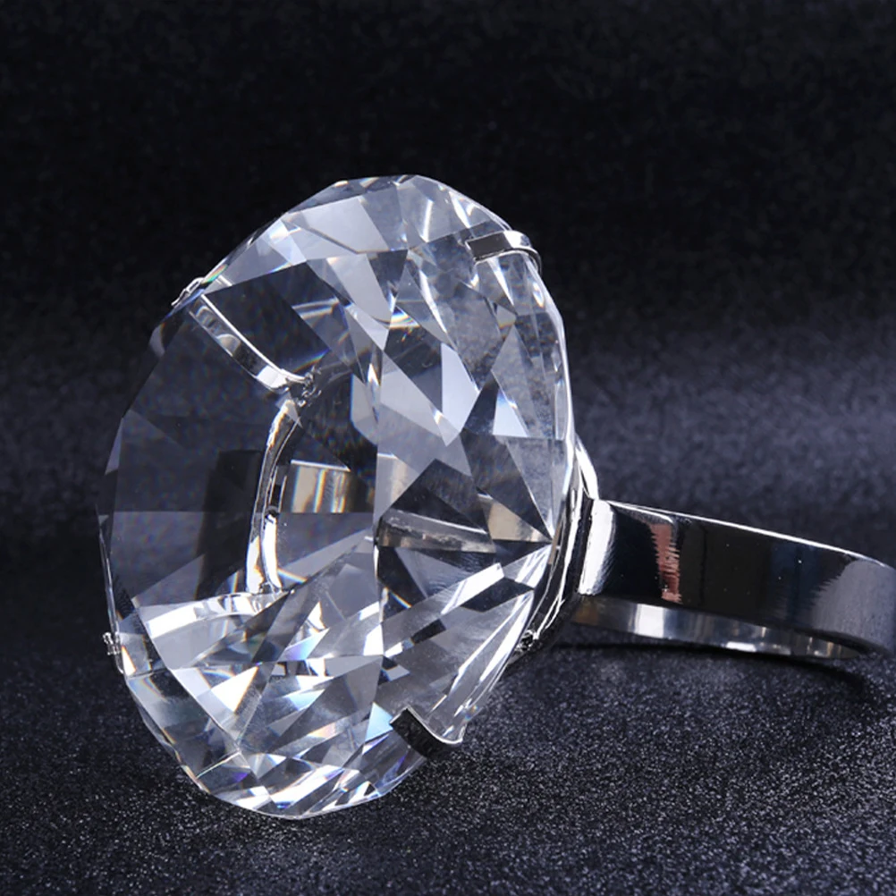 

Diamond Ring Desktop Ornament 80mm Vivid Modeling for Dining Room Shelf Display Ornament Figurines Adornment Decor Craft