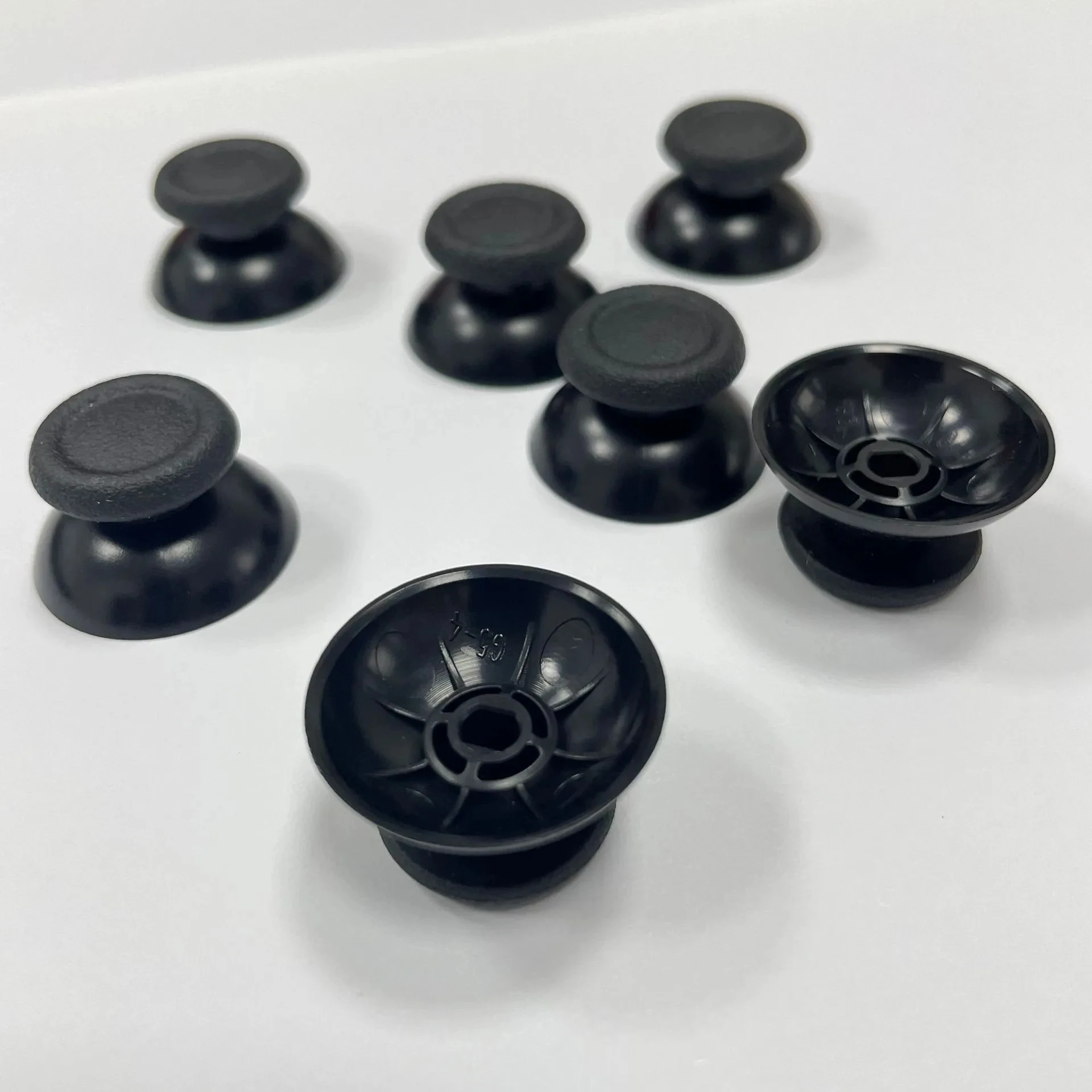 1000pcs Black Analog Cover 3D Thumb Sticks Joystick Thumbstick Mushroom Cap For PS4 Controller