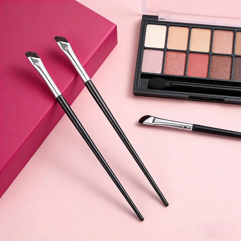 Conjunto Profissional de 3 Pincéis para Delineador com Lâmina Ultra Fina e Ângulo Fino para Maquiagem de Sobrancelhas e Detalhes Precisos Sob os Olhos