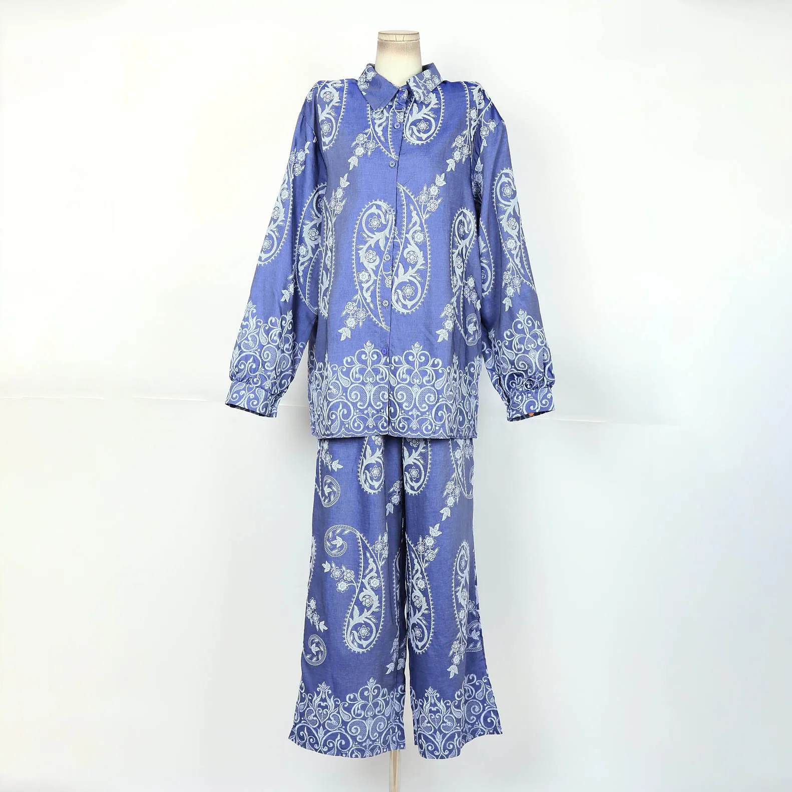

Женская синяя рубашка с длинным рукавом с принтом пейсли и широкие брюки, комплект весны 2025, новый повседневный комплект из двух предметов в стиле бохо