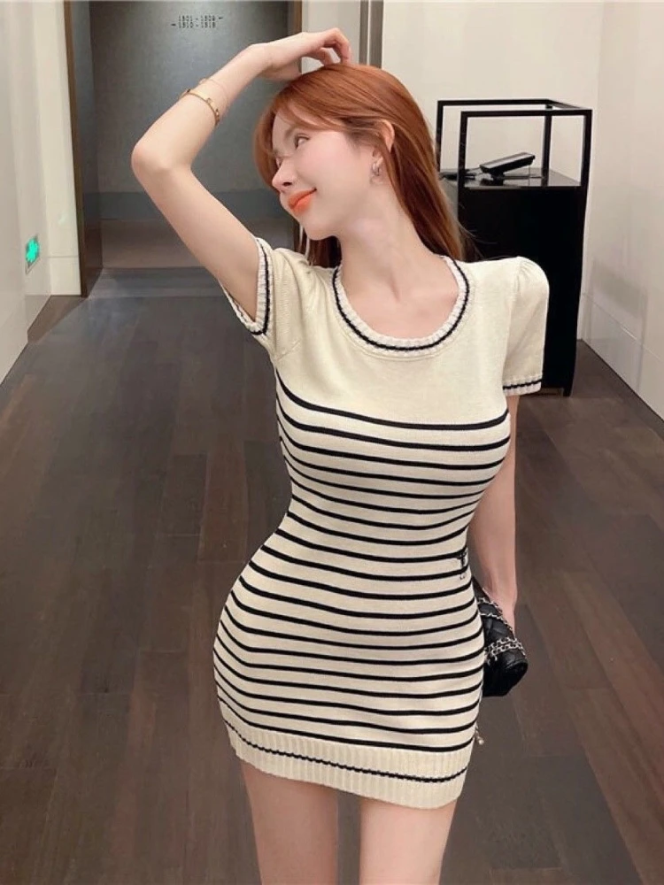 Summer New Sle Women's Slim Fit ort Dr Knitted Stripe Design High Waist Polyester Fiber ort Skirt High Faion Sense