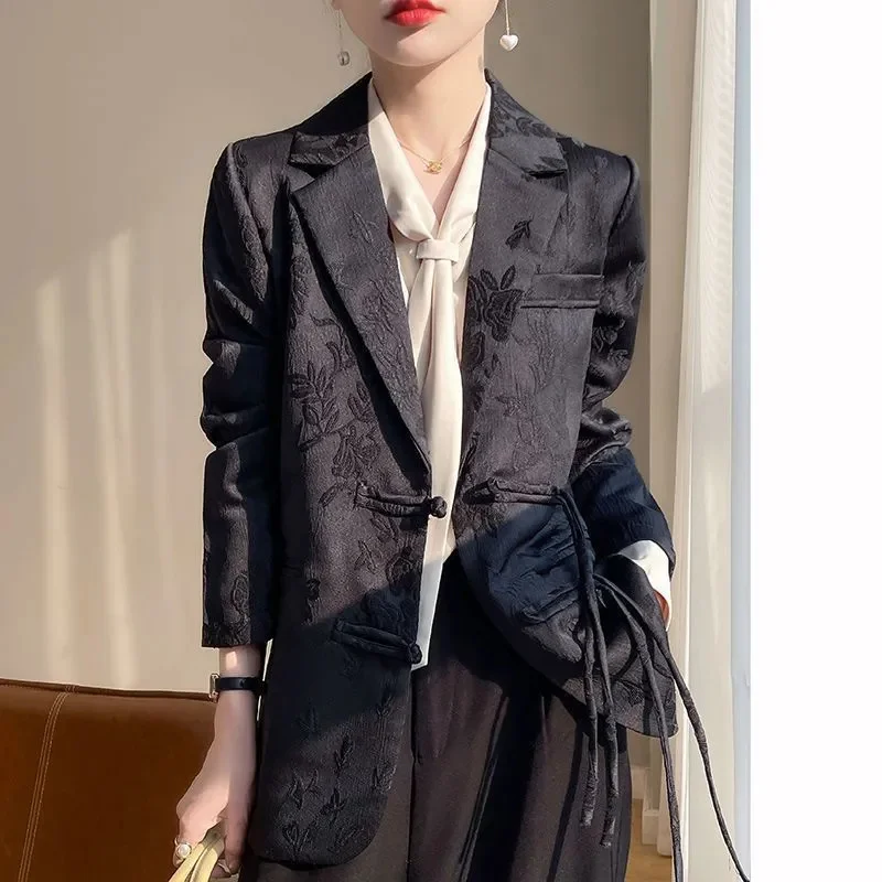 2026 Summer Women Korean Edition Mulberry Silk New Chinese Jacquard Silk Suit Jacket Women's New Cable Buckle Small Suit Blazer