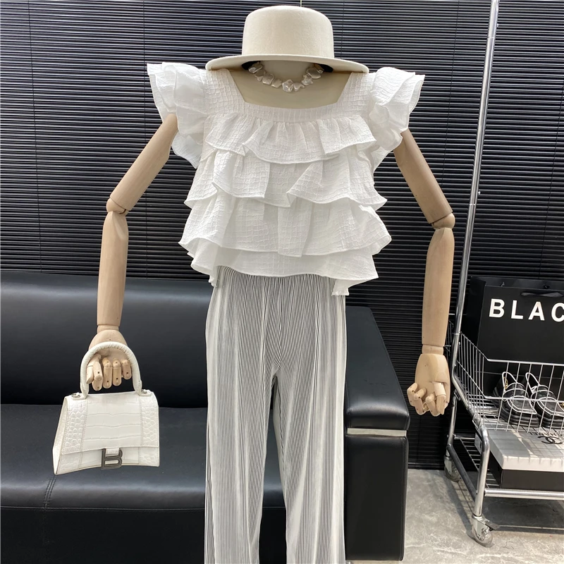 

New 2022 fashion Designer new style Famous brand Sweet Ruffle fly sleeve Top Temperamental square neck Back lace up Top