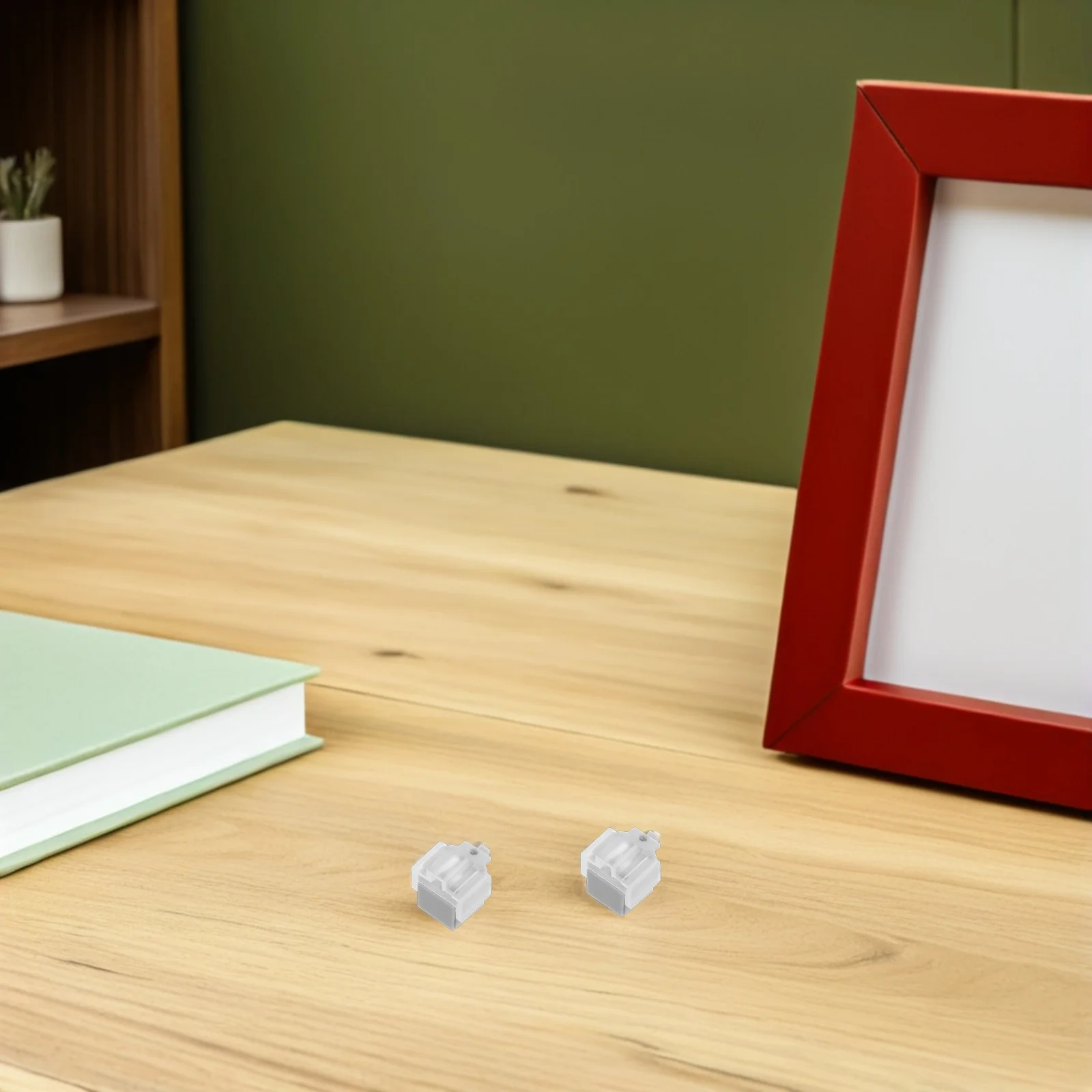 

2Pcs Electric Turntable Magnetic Stylus Needle Replacement High Sensitivity for Vinyl Records Clear Audio Output Compatible with