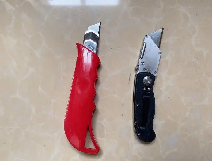 Cutting wallpaper carpet box opener utility knife Manual knife Stainless steel blade