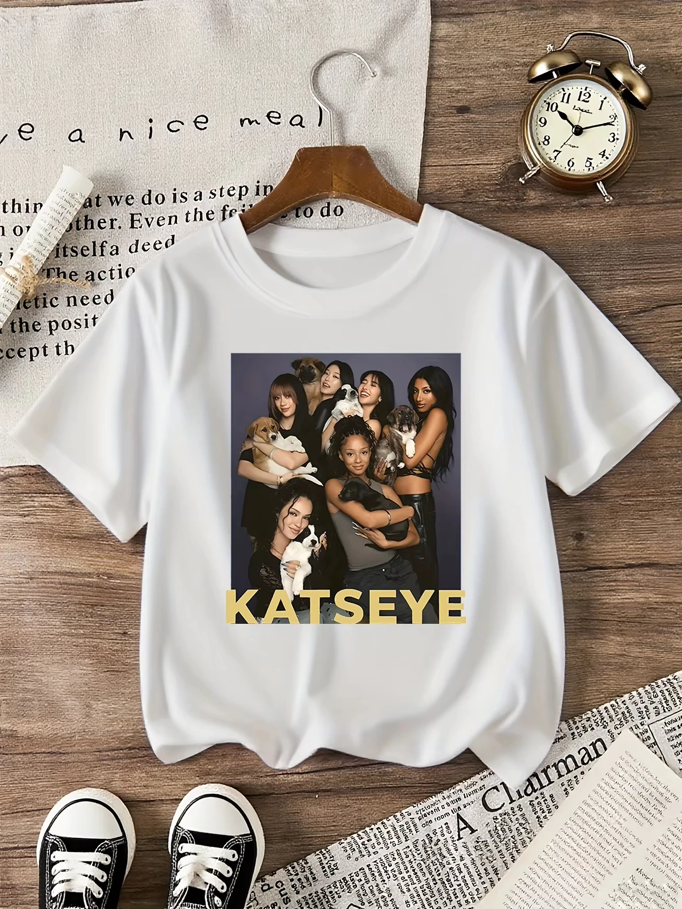 Girls' graphic T-shirt suitable for children featuring KATSEYE print design casual short sleeves crew neck T Shirt