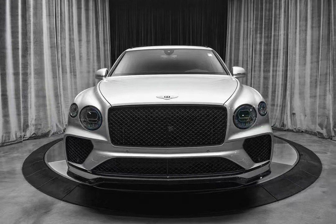 Carbon Fiber Body Kit for Bentley Bentayga Facelift Speed Style Auto Part Front Lip Side Skirt Diffuser Top Wing Hot Sales