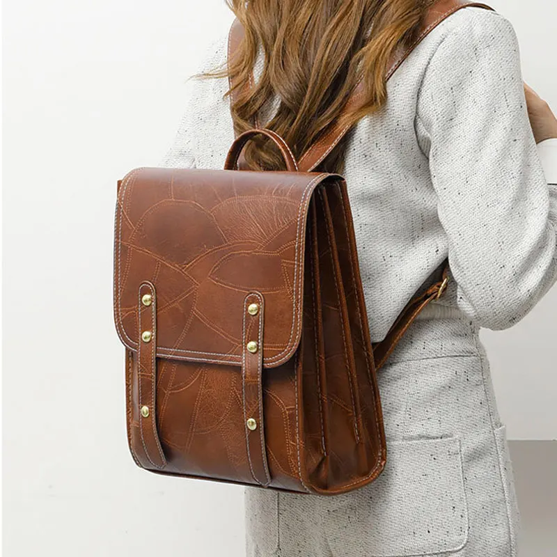 

2025 new style clamshell large capacity women's casual soft leather pu backpack Retro backpack commuter backpack for women
