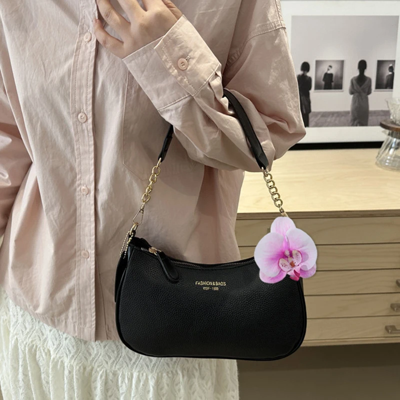 Einfarbige Kunstleder-Hobo-Tasche mit Muschel- und Kettenriemen, Casual-Stil, für Pendel- und Ausflugszwecke, Schulter- und Unterarmtaschen für Frauen – Detail 8