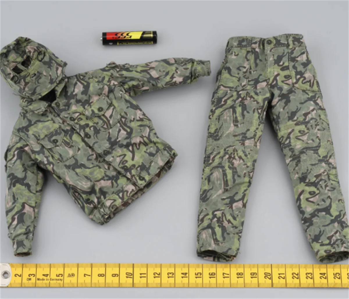 UD9033 1/6 Male Soldier Captor Uniform Coat+Pants Model for 1for 12