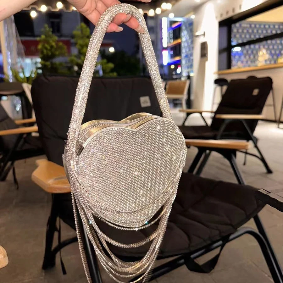 bolsas de noite em forma de coracao com borla brilhante e diamantes bolsa pequena um lado bolsas de ombro strass bolsas de casamento para festa 01