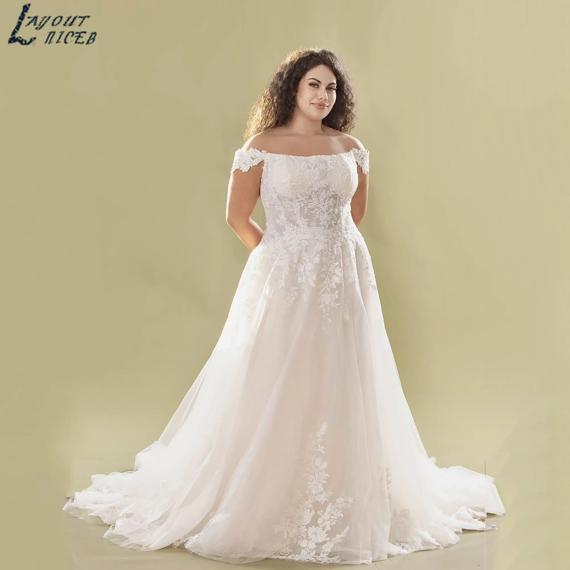 

Plus Size Wedding Dress Luxury 2025 Off Shoulder A-line Lace Appliques Bridal Gowns Backless Tulle vestidos de novia Customized