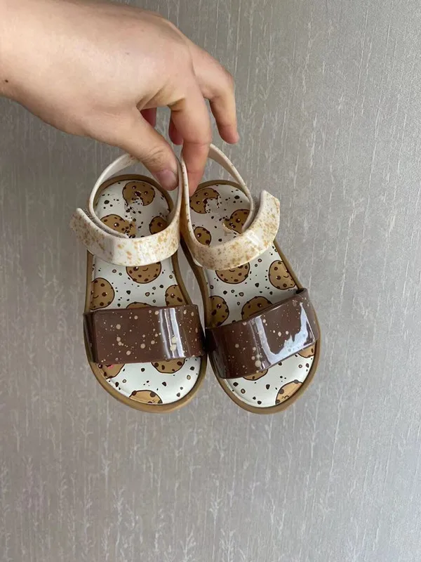 Sandalias de verano para niños y niñas, zapatos de gelatina con galletas bonitas, zapatos de playa informales