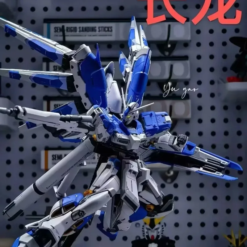 

Amuro Model Kit New Changlong Mode 5503rg 1/144 Rx-93-V2 Hi-V Anime Action Fighter Assembly Model Collection Toy Gift Collection