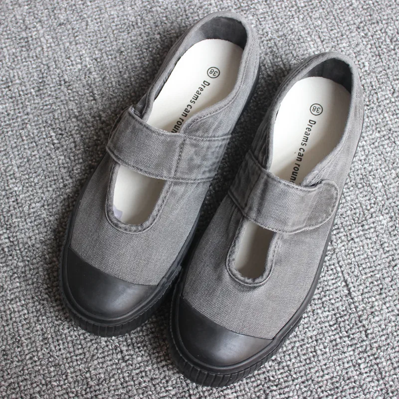 Women Canvas Shoes Casual Adhesive Tape, One Foot Pedal, Lazy Shoes, Women's Shoes, Canvas Shoes, Fashionable Trend
