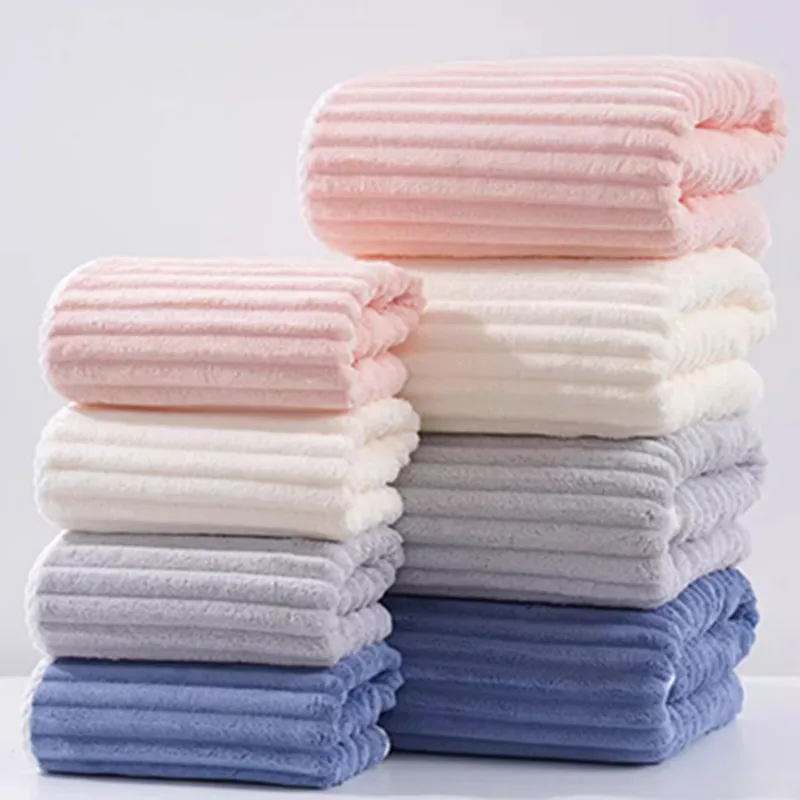 Thickened and enlarged candy velvet bath towel, skin friendly and absorbent adult beach towel, towel and bath towel set