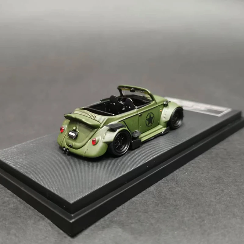 1:64 Model Car RWB Beetle Alloy Die-cast Vehicle - Matt Green Model Number Scale Battery Type Features Material Barcode Voltage