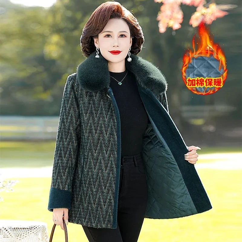 Mother's Winter Coat High End Elegant Imitation Mink Velvet Woolen Jacket Middle Aged Elderly Women Thicken Warm Padded Parkas