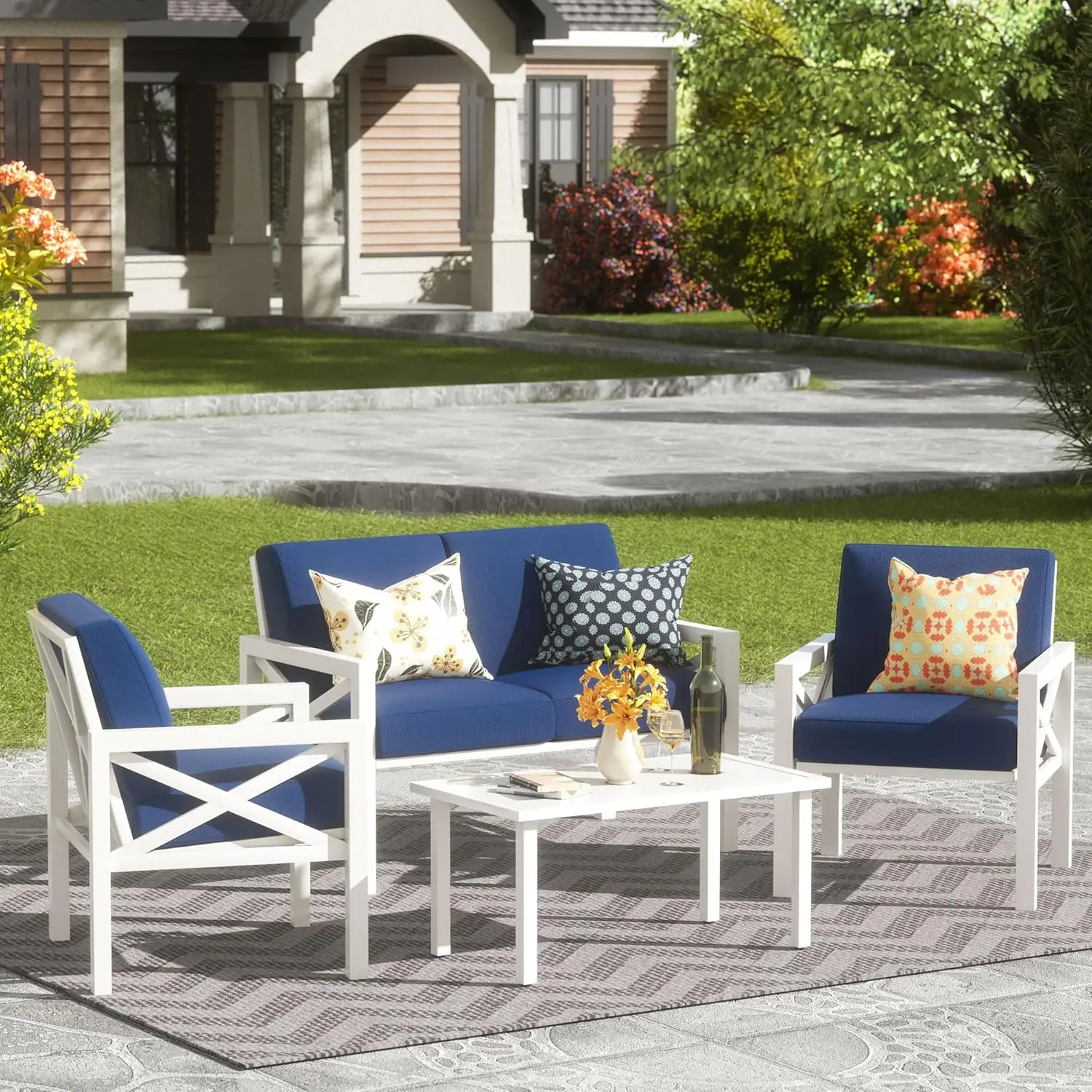 Outdoor courtyard furniture 4-piece set, outdoor segmented metal sofa with 5.5-inch cushion and balcony coffee table, garden