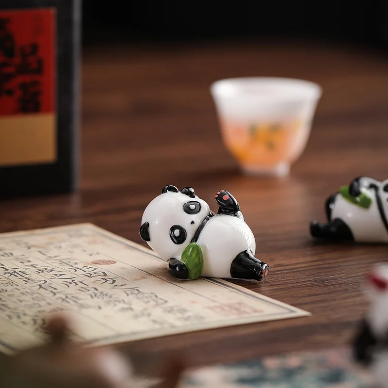 China-Chic Panda Desktop Mini Ornaments Ceramic Creative Cure Cartoon Decorative Souvenir Panda Ornaments Tea Pet Home Decor