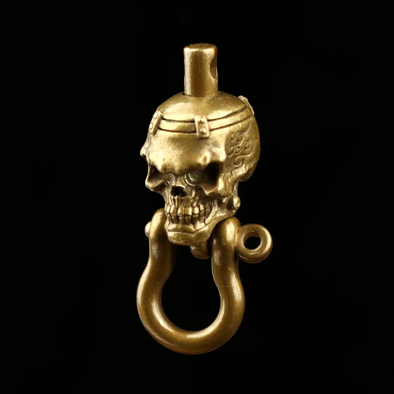 

Brass Vintage Flame Skull Pendant Motorcycle Keychain with Horseshoe Buckle Men's Personalized Trendy Gift