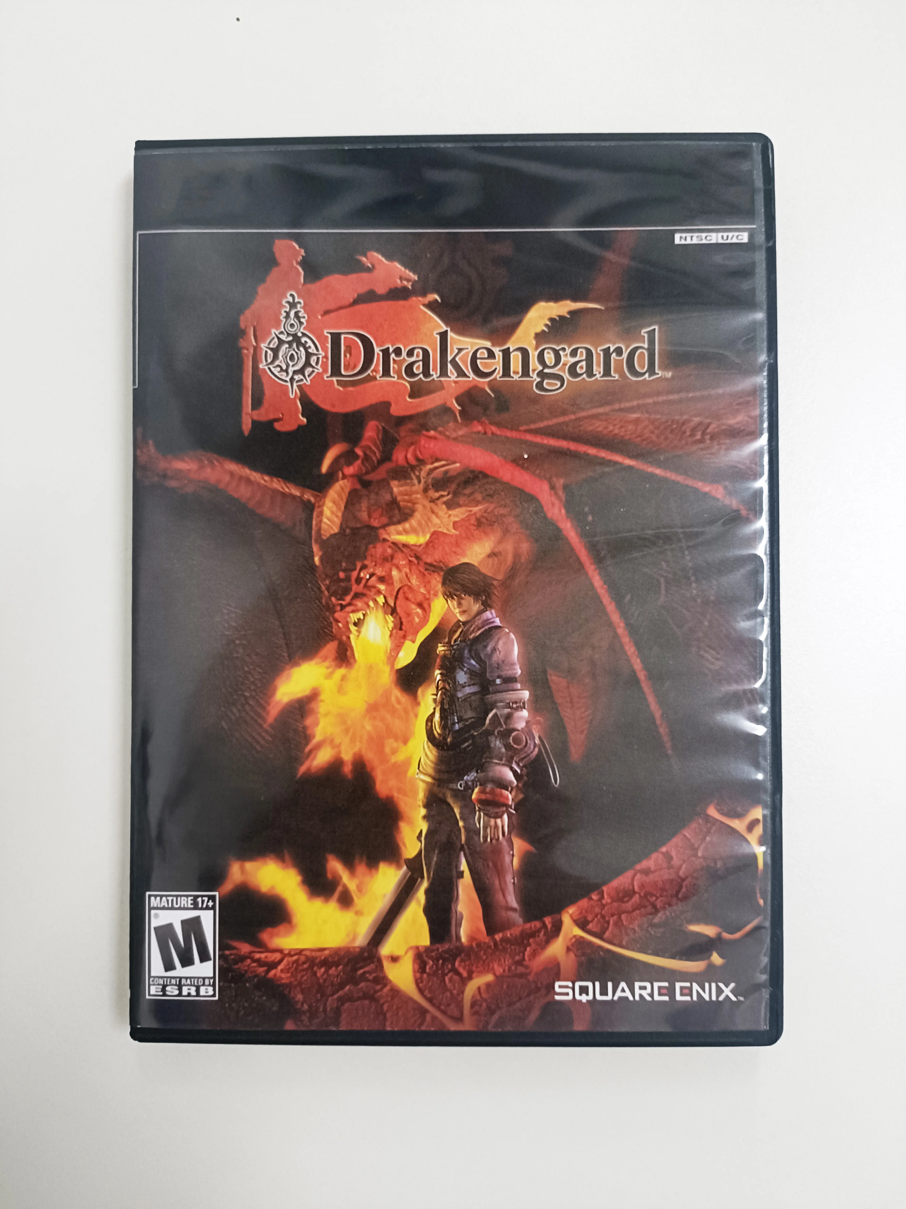 PS2 Drakengard Ρ ΡΡΡΠ½ΡΠΌ ΠΊΠΎΠΏΠΈΡΠΎΠ²Π°Π»ΡΠ½ΡΠΌ Π΄ΠΈΡΠΊΠΎΠΌ, ΡΠ°Π·Π±Π»ΠΎΠΊΠΈΡΠΎΠ²ΠΊΠΎΠΉ ΠΈΠ³ΡΠΎΠ²ΠΎΠΉ ΠΊΠΎΠ½ΡΠΎΠ»ΡΠ½ΠΎΠΉ ΡΡΠ°Π½ΡΠΈΠΈ 2, ΠΎΠΏΡΠΈΡΠ΅ΡΠΊΠΈΠΉ Π΄ΡΠ°ΠΉΠ²Π΅Ρ Π² ΡΡΠΈΠ»Π΅ ΡΠ΅ΡΡΠΎ, Π΄Π΅ΡΠ°Π»ΠΈ ΠΌΠ°ΡΠΈΠ½ Π΄Π»Ρ Π²ΠΈΠ΄Π΅ΠΎΠΈΠ³Ρ Π² ΡΡΠΈΠ»Π΅ ΡΠ΅ΡΡΠΎ PS2 Drakengard Ρ ΡΡΡΠ½ΡΠΌ ΠΊΠΎΠΏΠΈΡΠΎΠ²Π°Π»ΡΠ½ΡΠΌ Π΄ΠΈΡΠΊΠΎΠΌ, ΡΠ°Π·Π±Π»ΠΎΠΊΠΈΡΠΎΠ²ΠΊΠΎΠΉ ΠΈΠ³ΡΠΎΠ²ΠΎΠΉ ΠΊΠΎΠ½ΡΠΎΠ»ΡΠ½ΠΎΠΉ ΡΡΠ°Π½ΡΠΈΠΈ 2, ΠΎΠΏΡΠΈΡΠ΅ΡΠΊΠΈΠΉ Π΄ΡΠ°ΠΉΠ²Π΅Ρ Π² ΡΡΠΈΠ»Π΅ ΡΠ΅ΡΡΠΎ, Π΄Π΅ΡΠ°Π»ΠΈ ΠΌΠ°ΡΠΈΠ½ Π΄Π»Ρ Π²ΠΈΠ΄Π΅ΠΎΠΈΠ³Ρ Π² ΡΡΠΈΠ»Π΅ ΡΠ΅ΡΡΠΎ