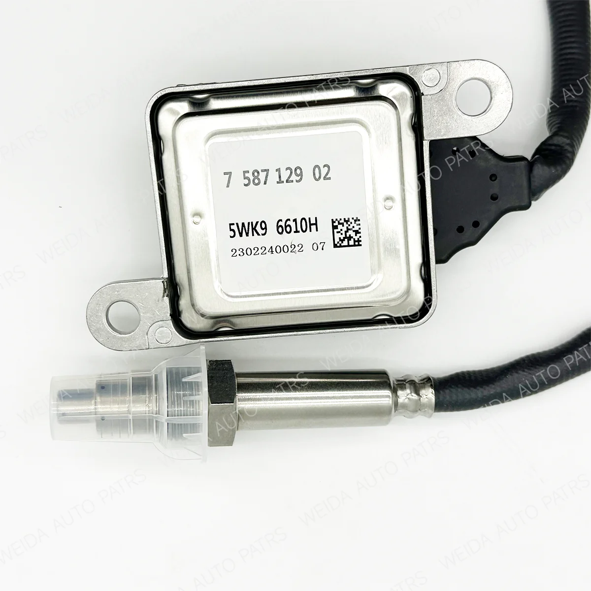 

Датчик оксида азота (NOx) 5WK96610H 758712902 для BMW E90 E91 E93 E60 E61 E63 E64 325i 330i 525i 530i 630i