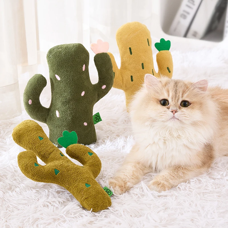 

Cartoon Cactus Shaped Cat Plush Toy with Catnip Soft Comfortable Squeaky Indoor Interactive Chew Toy for Kitten Gatto Accessori