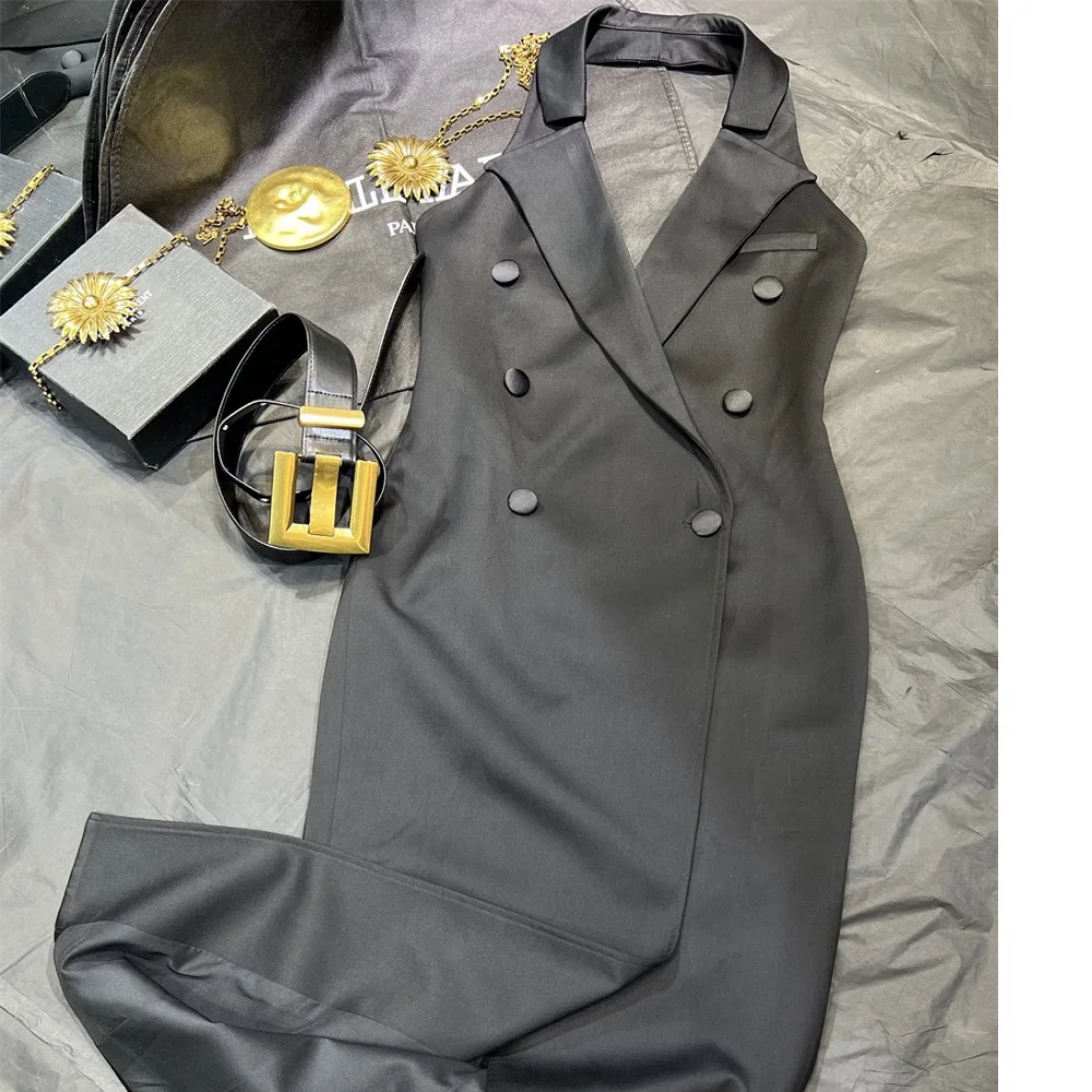 2025年夏 レディース ホルターネック ベルト付きワンピース、ダブルブレスト、セクシーなレディース タンクワンピース、y2k新作、高品質パーティードレスブラ