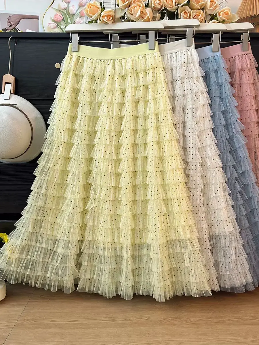 Elegant Women's Polka Dot Tulle Tiered Pleated A-line Long Flared Skirt with Elastic Waist, Flowy Drape, Spring Summer Fashion