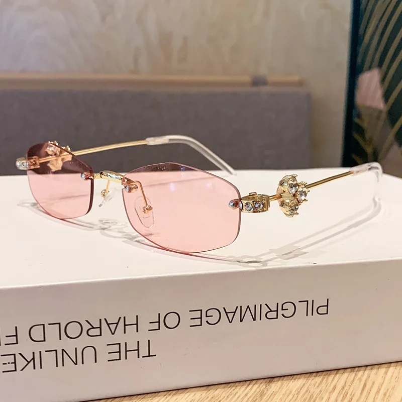 Hiking Luxury Rimless Polygon Diamond Anti Light Glasses Women Retro Metal High Quality Vintage Rhombus Minimalist Glasses