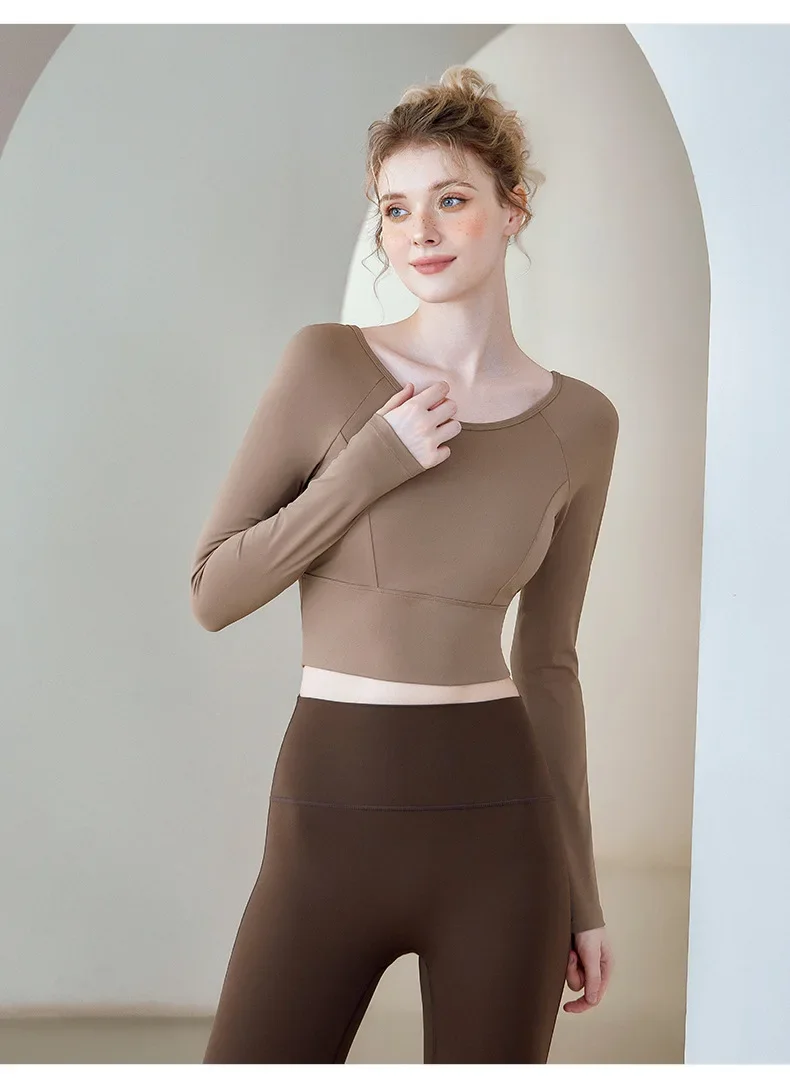 Atmungsaktives Mesh-Langarmshirt für Damen, Yoga-Fitness-Oberteil mit schönem Rückendesign, schnelltrocknend, ideal für Yoga-Shirts – Detail 9