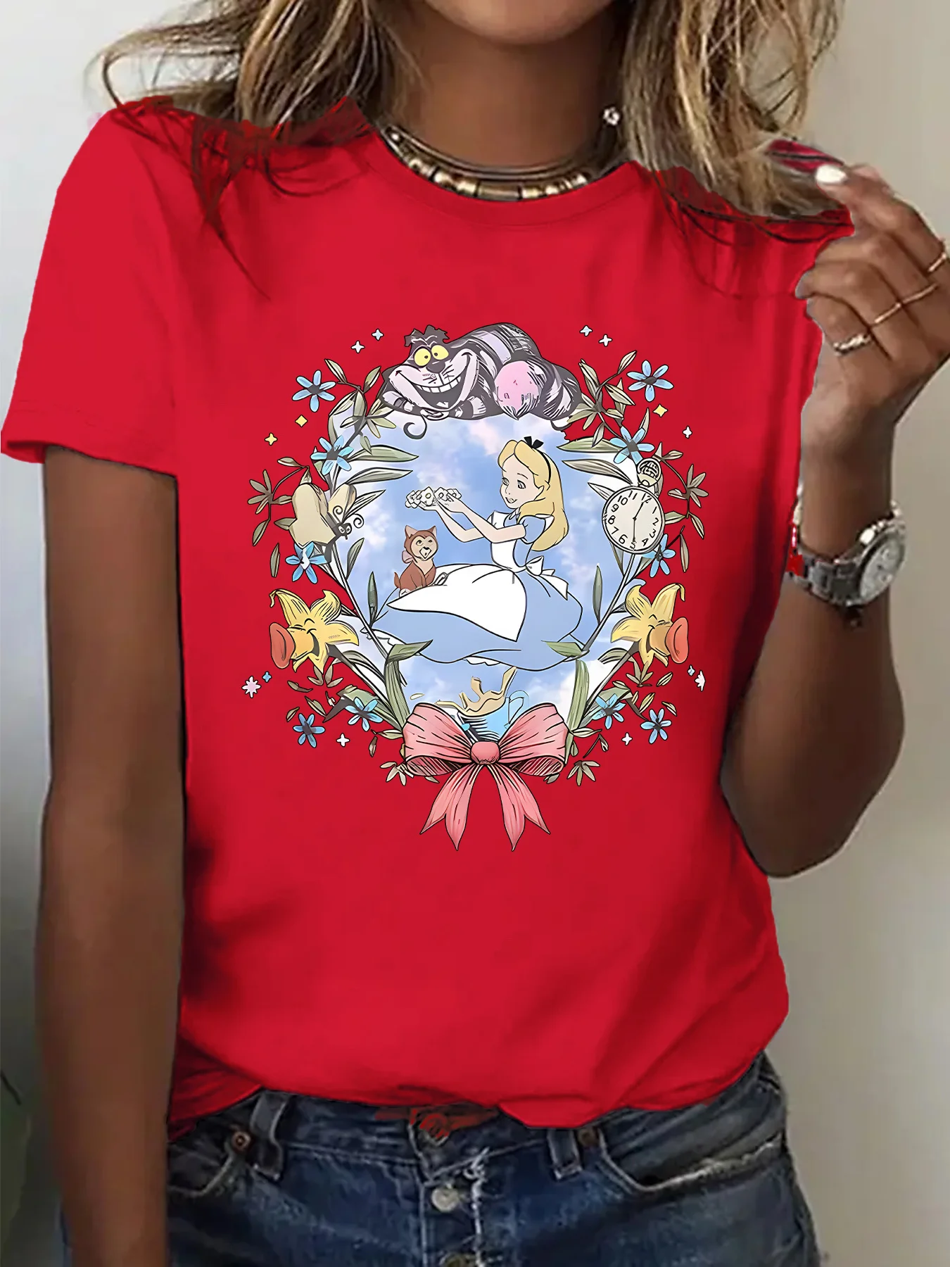 

Футболка унисекс Disney Lover Alice in Wonderland, новая модель, одежда для любителей Диснея, одежда больших размеров, одежда на все времена года, футболка Harajuku для пар.