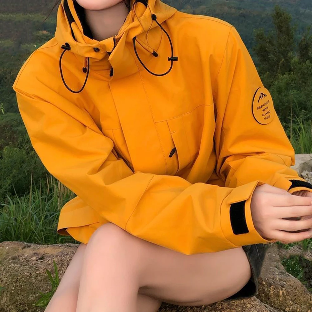 New hooded jacket  spring and autumn Korean version trendy windproof and warm couple mountaineering suit fashion coat women