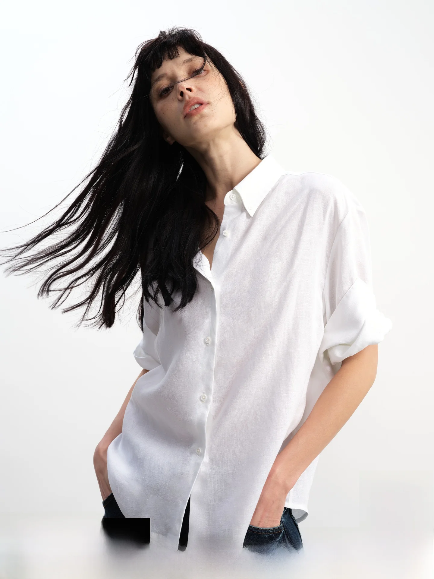 

JCAESAR Women's Linen Roll Short Sleeve Shirt Textured Loose Lazy White Shirt Casual Style Summer Collection