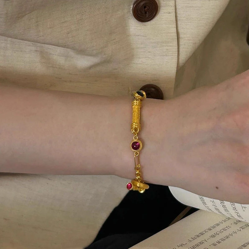 Retro ruby Long cylinder bracelets for women with high-end layered style bracelet classical charms banquet jewelry gifts