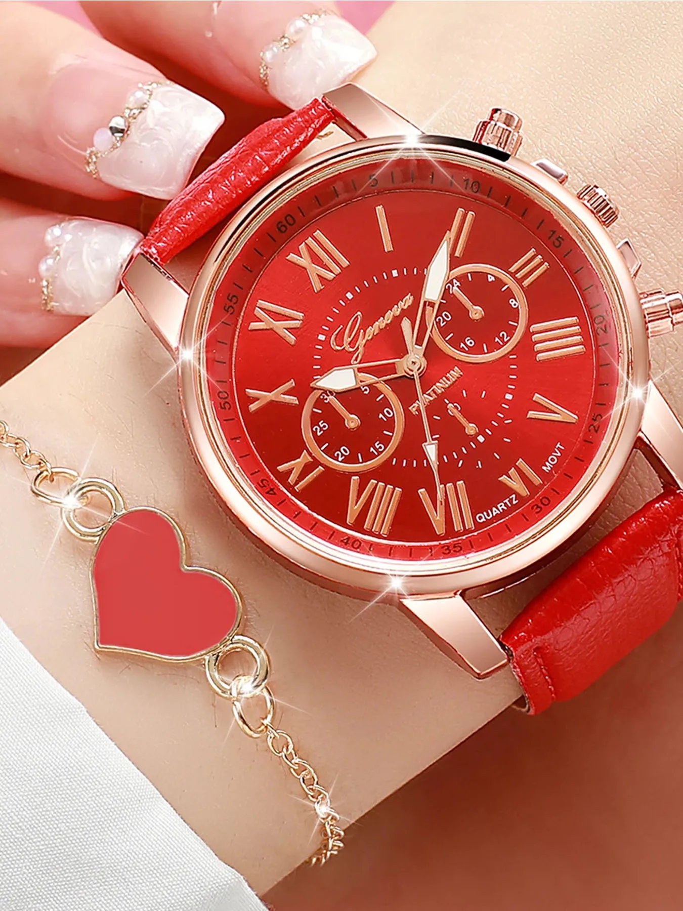 4-piece exquisite and versatile women's watch set, fashionable quartz watch, casual steel strip watch, women's watch set