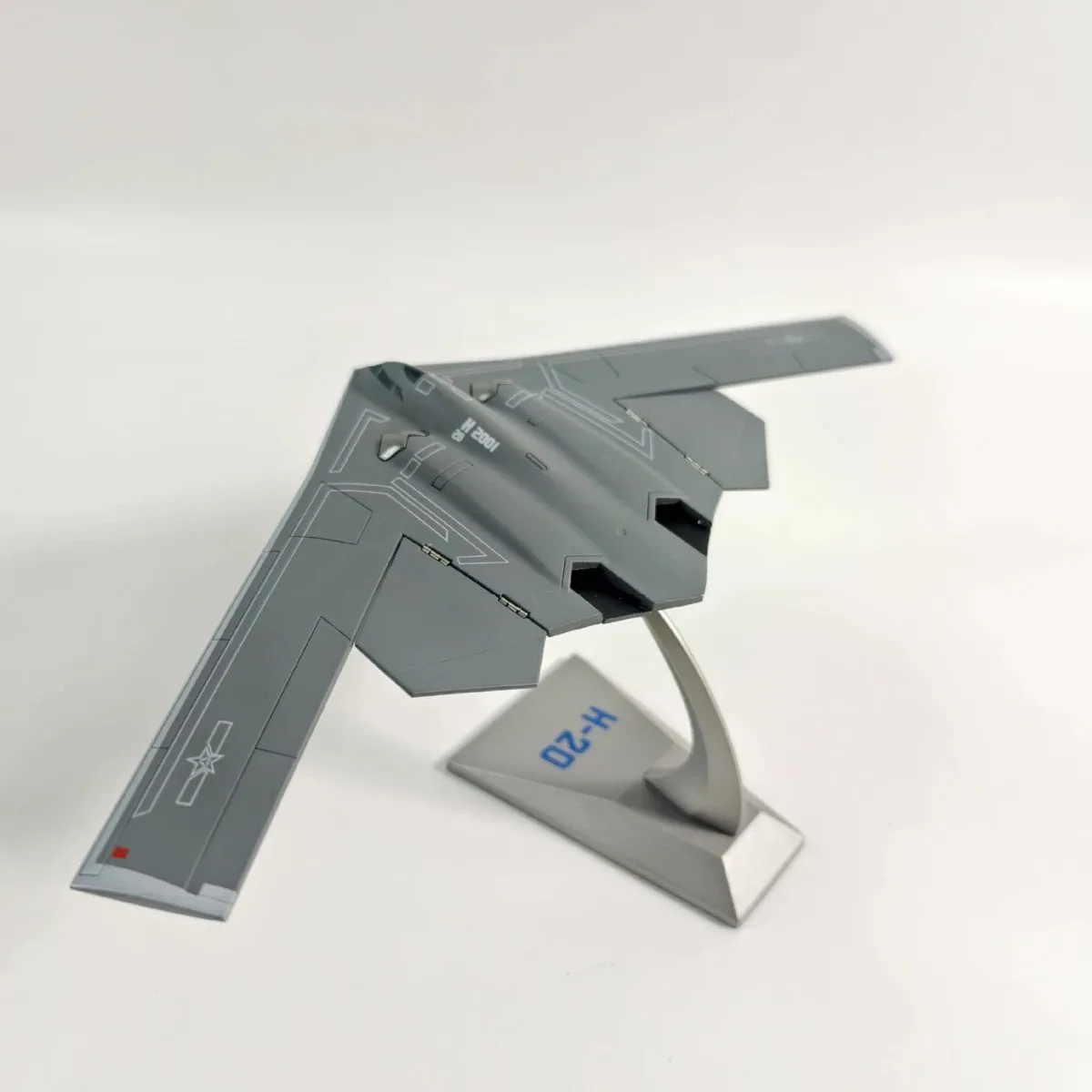1:200 Scale H-20 Strategic Stealth Bomber Airplane Models Alloy Fighter Aircraft Diecast For Military Aviation Hobbyist Souvenir