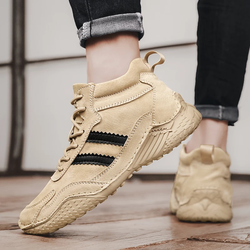 Autumn and Winter Golf Shoes Men's High Ankle Golf Shoes Large 46 Spikeless Track and Field Golf Boots Men's Golf Shoes