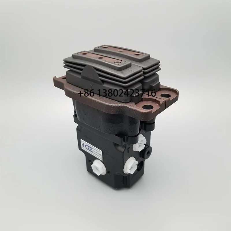 

SK70SR SK70 SK75-8 Foot Pedal Valve For Kobelco Excavator Foot Pedal